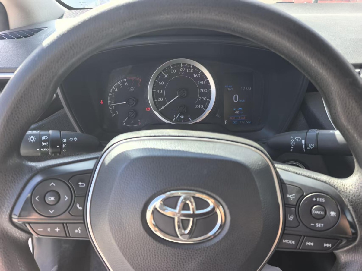 Toyota Corolla 2023 car image #8