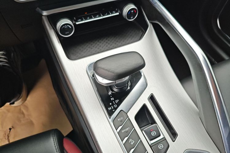 GEELY Coolray 2021 #14 GEELY Coolray 2021 car image #14