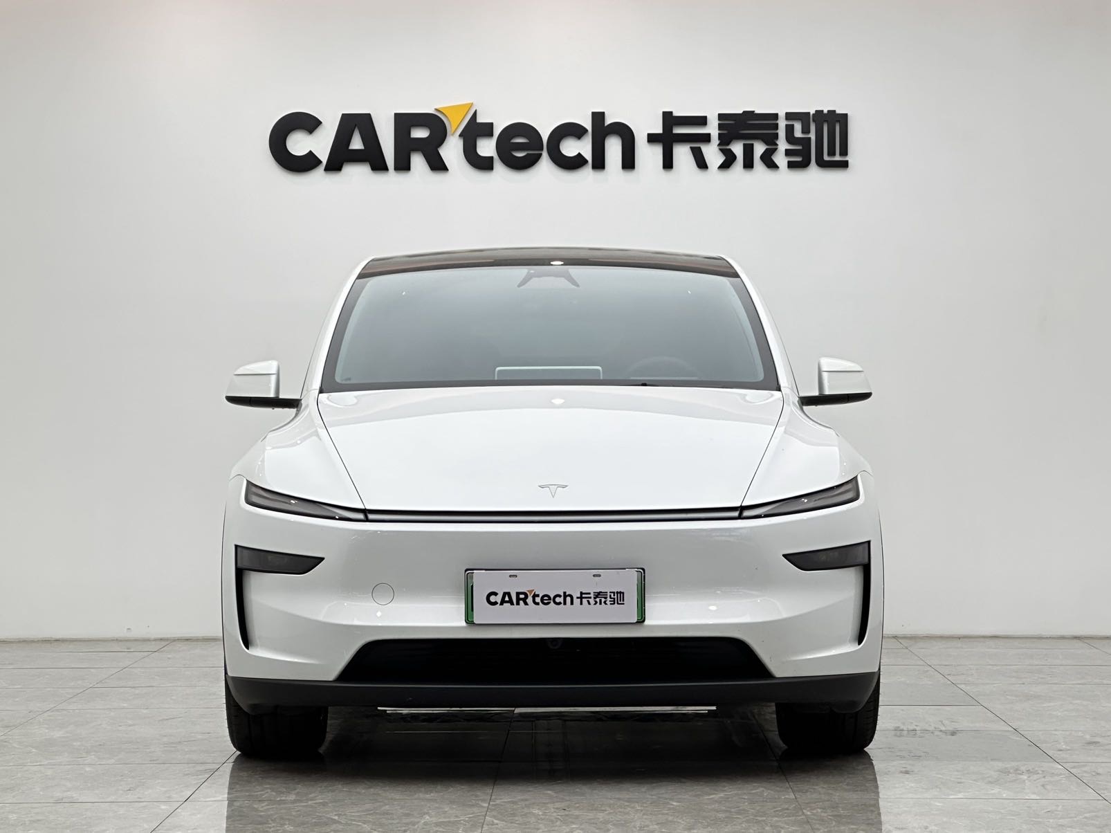 Tesla Model Y 2025 #2 Tesla Model Y 2025 imagen de coche #2
