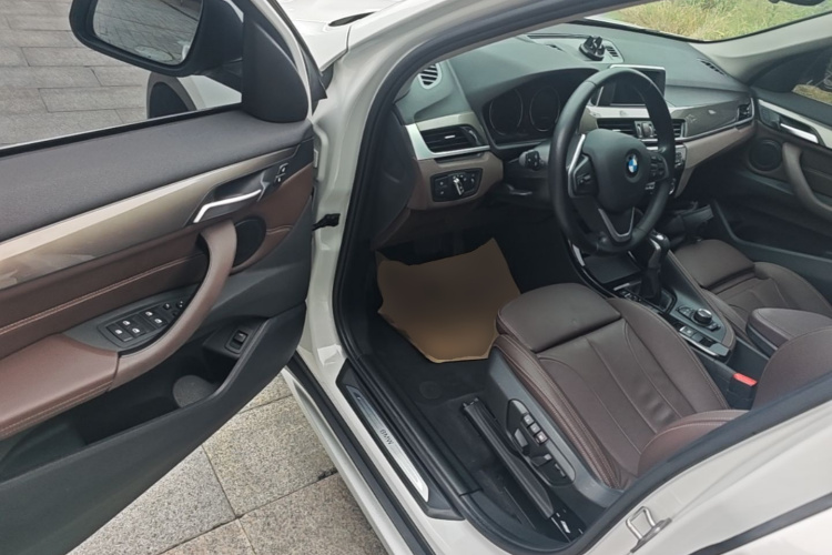 BMW X1 2019 #12 BMW X1 2019 car image #12