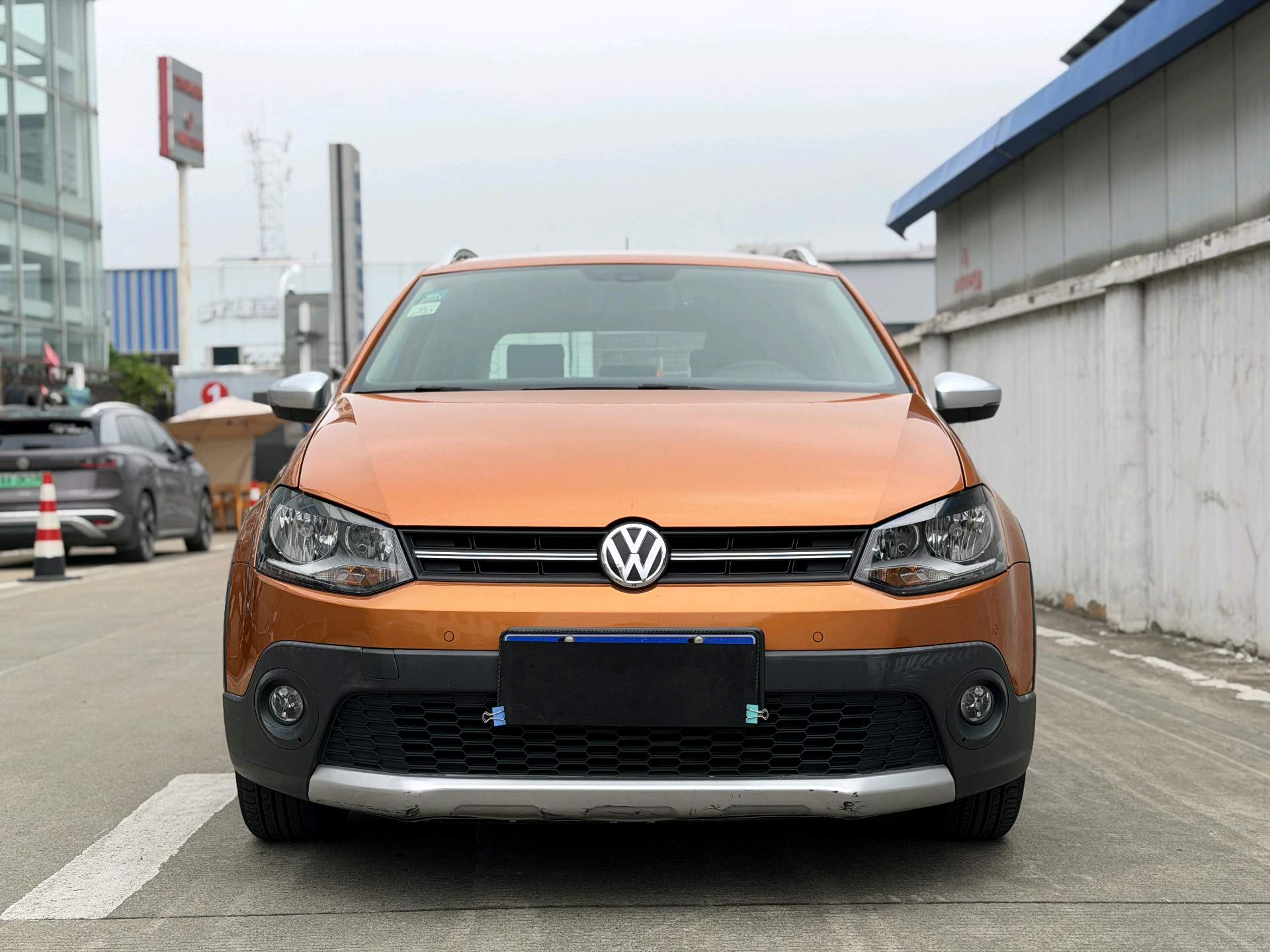 Volkswagen Polo 2015 изображение автомобиля #2