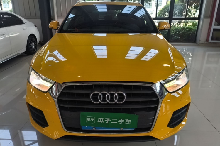 Audi Q3 2016 car image #3