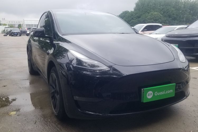 Tesla Model Y 2021 #4 Tesla Model Y 2021 car image #4