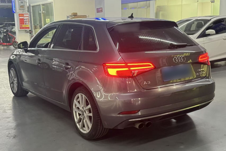 Audi A3 2019 car image #5