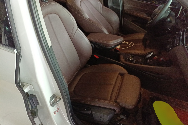 BMW X1 2020 imagen de coche #24