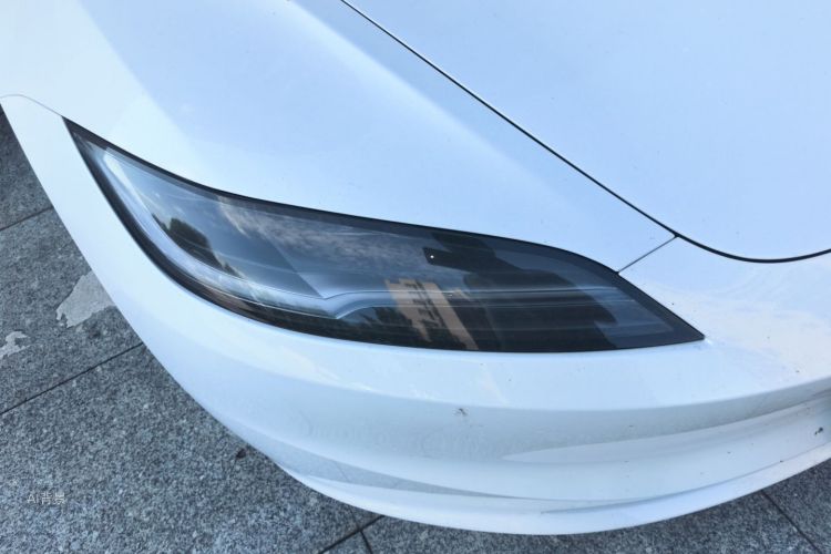 Tesla Model 3 2025 #8 Tesla Model 3 2025 car image #8