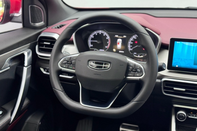 GEELY Coolray 2020 #15 GEELY Coolray 2020 car image #15
