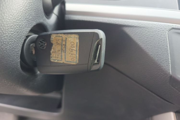 Volkswagen Polo 2019 car image #9