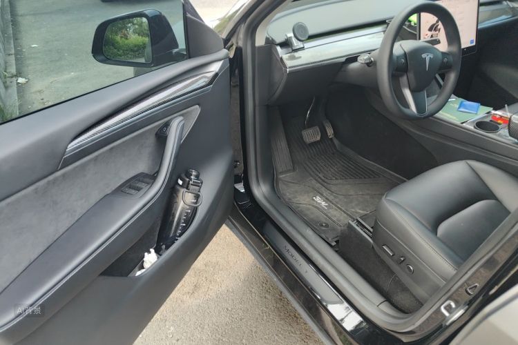 Tesla Model Y 2023 #18 Tesla Model Y 2023 immagine di auto #18