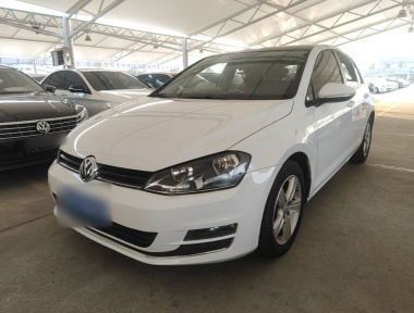 Volkswagen Golf 2016 Volkswagen Golf 2016 immagine di auto