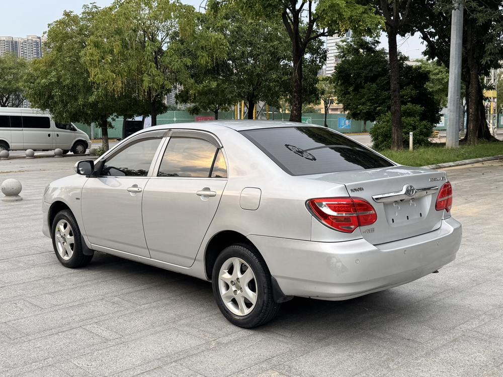 Toyota Corolla (Classic) 2015 #4 Toyota Corolla (Classic) 2015 car image #4