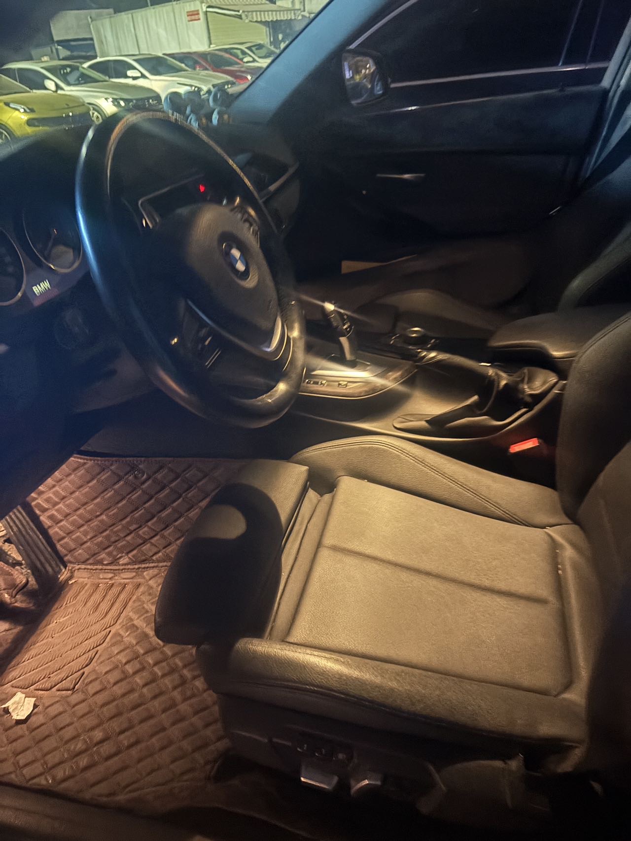 BMW 3 Series 2018 car image #3
