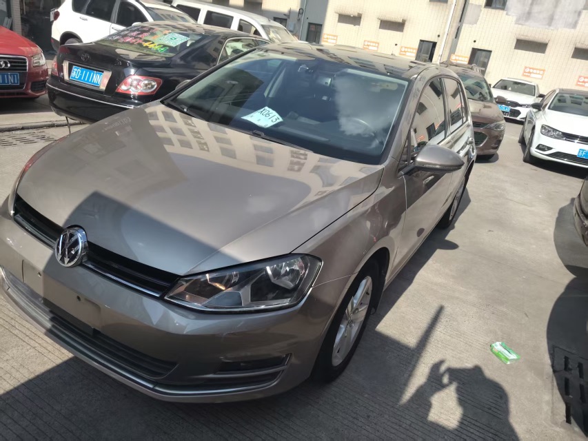 Volkswagen Golf 2014 car image #4