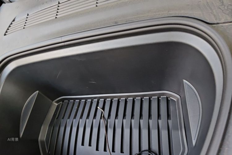 Tesla Model Y 2024 car image #22