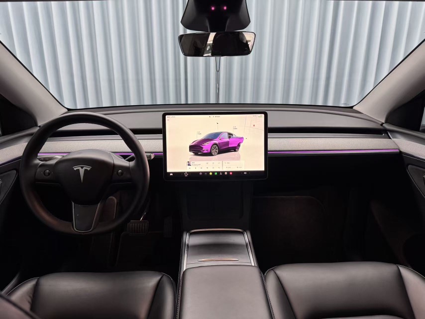 Tesla Model Y 2024 #9 Tesla Model Y 2024 car image #9