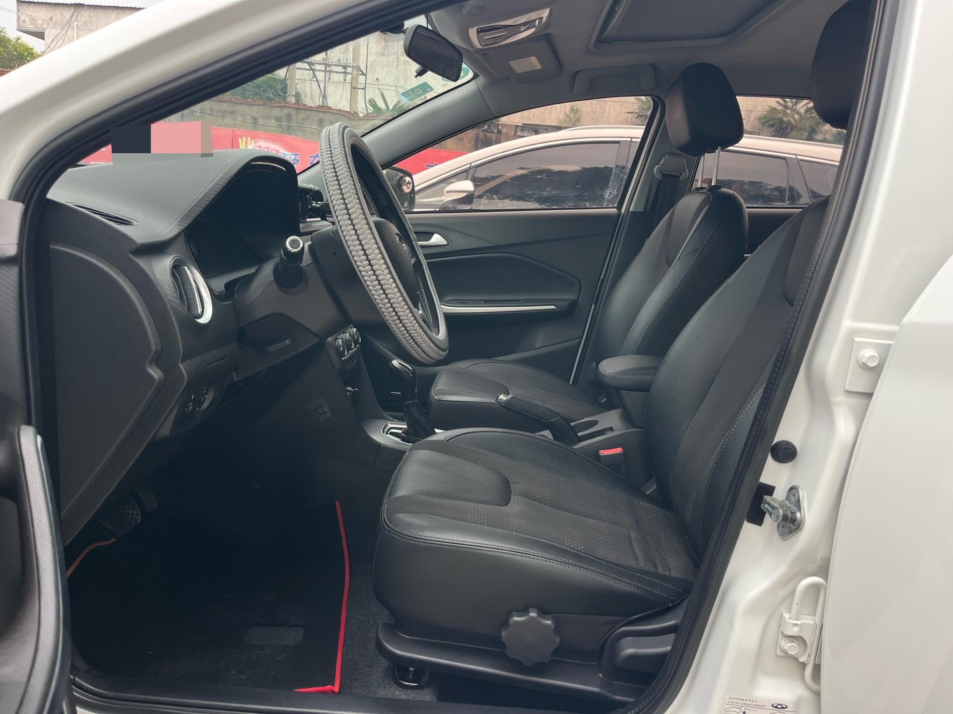 Chery Tiggo 3x 2018 immagine di auto #8
