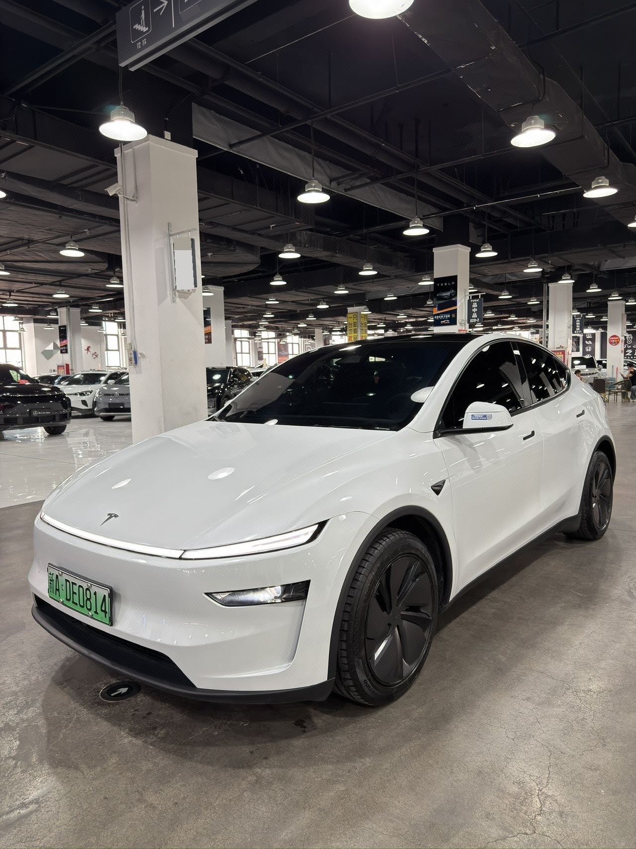 Tesla Model Y 2026 Tesla Model Y 2026 car image