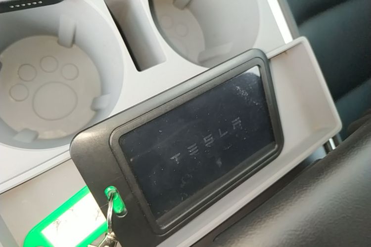 Tesla Model Y 2023 #9 Tesla Model Y 2023 immagine di auto #9