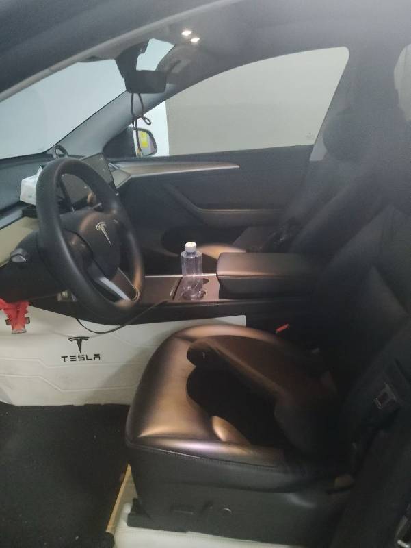 Tesla Model Y 2022 #3 Tesla Model Y 2022 car image #3