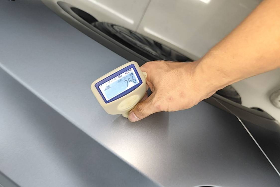 Tesla Model Y 2024 car image #32
