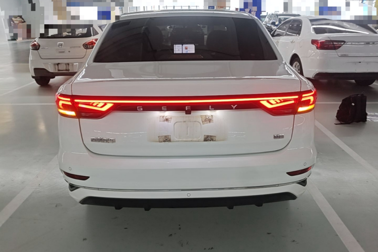GEELY Emgrand 2024 car image #6