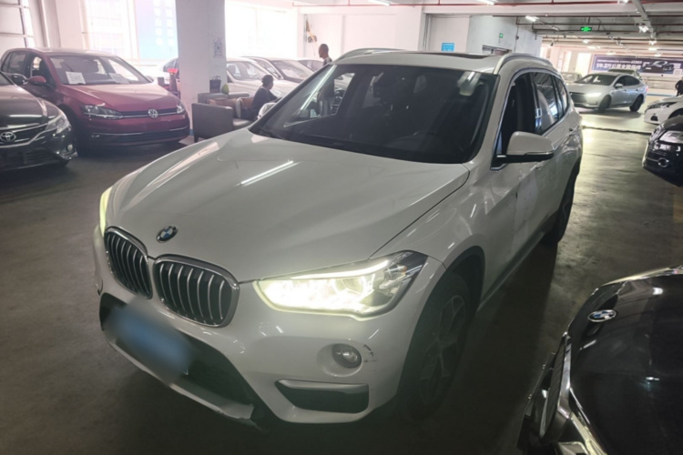 BMW X1 2018 #2 BMW X1 2018 immagine di auto #2