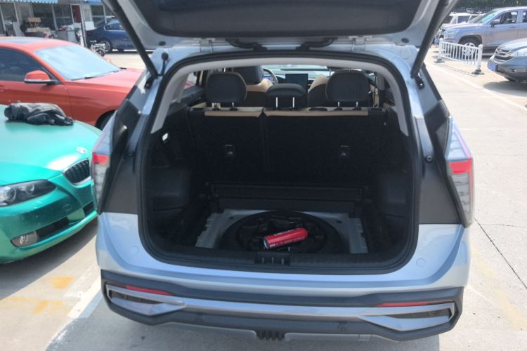 GEELY Boyue L 2024 immagine di auto #19