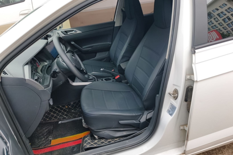 Volkswagen Polo 2020 car image #15