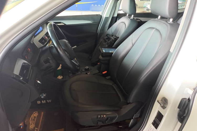 BMW X1 2018 #15 BMW X1 2018 immagine di auto #15