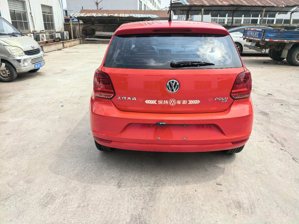 Volkswagen Polo 2019 car image #5