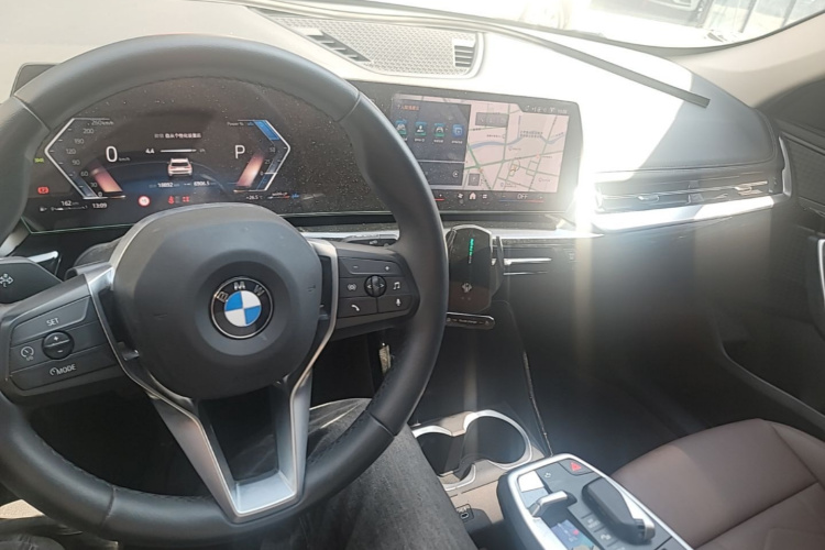 BMW X1 2025 immagine di auto #10