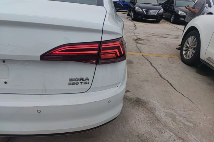 Volkswagen Bora 2019 #8 Volkswagen Bora 2019 car image #8