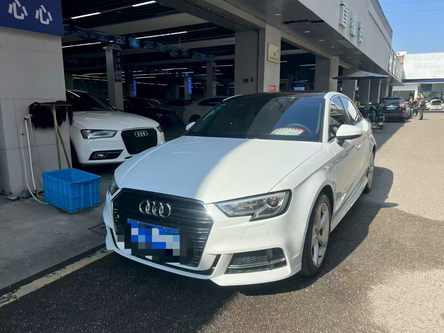 2018 car image 