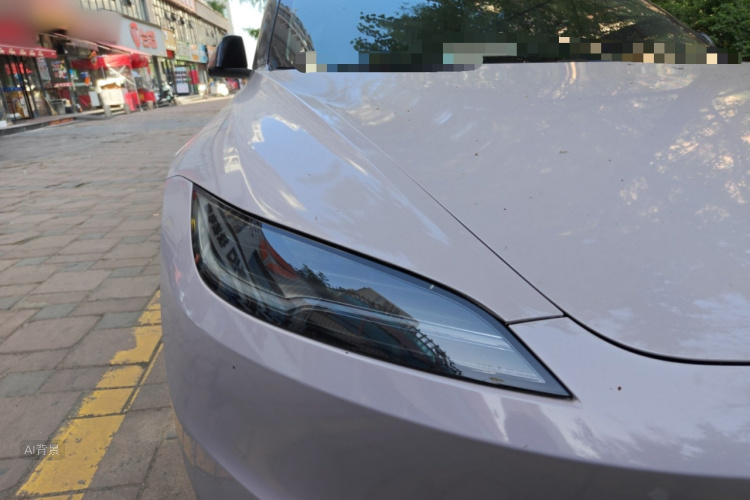 Tesla Model 3 2024 car image #8