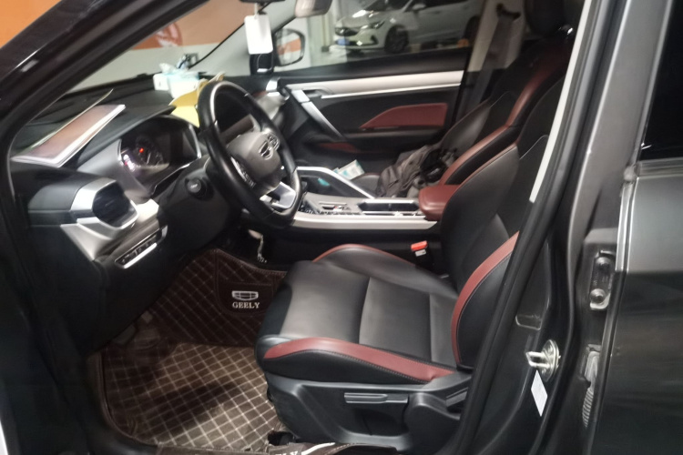 GEELY Coolray 2022 car image #15
