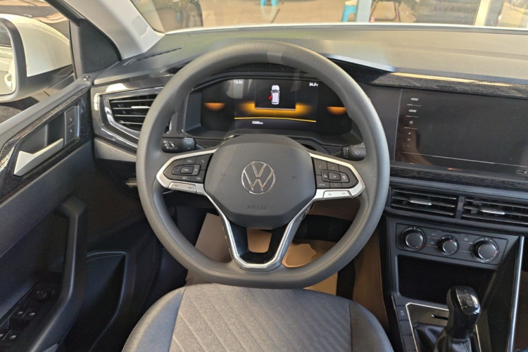 Volkswagen Lavida 2025 car image #11