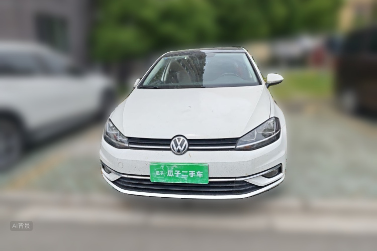 Volkswagen Golf 2019 car image #3