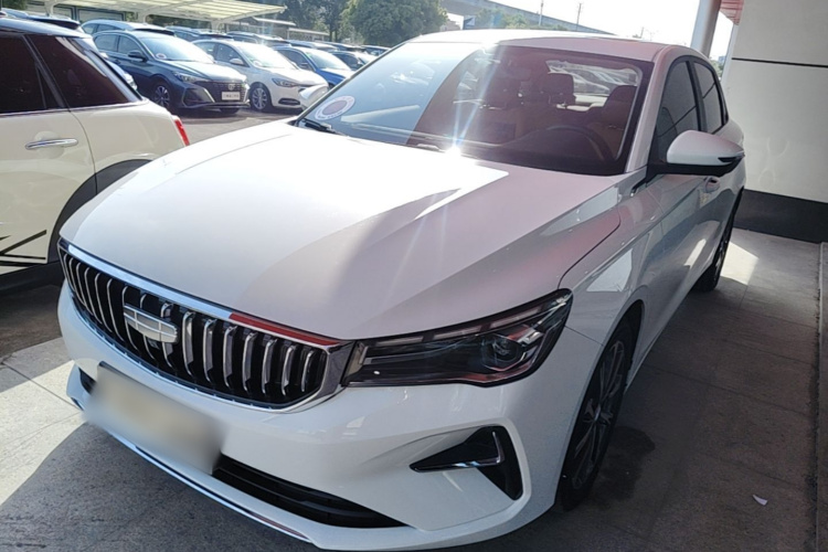 GEELY Emgrand 2024 car image #2