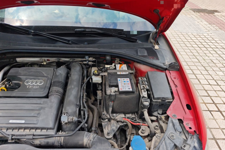 Audi A3 2019 immagine di auto #29