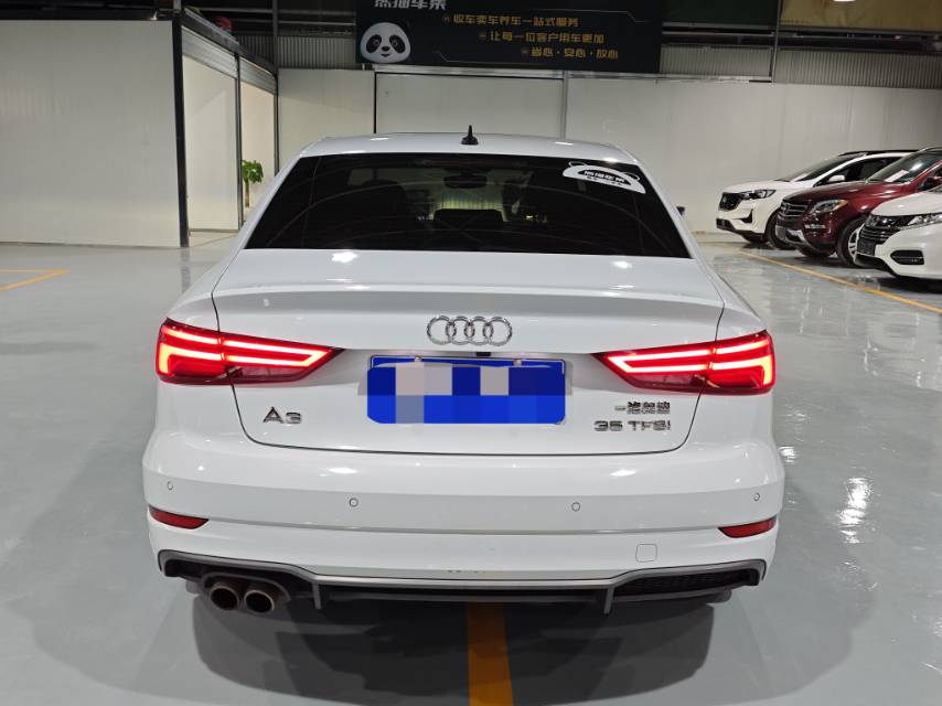 Audi A3 2019 imagen de coche #10