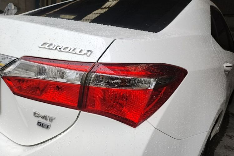 Toyota Corolla 2017 car image #8