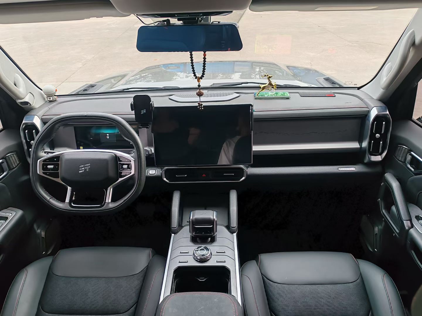 Jetour Traveller 2024 car image #4