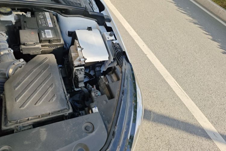 GEELY Emgrand 2024 immagine di auto #29