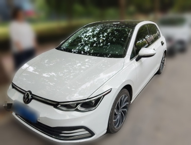 Volkswagen Golf 2021 car image 