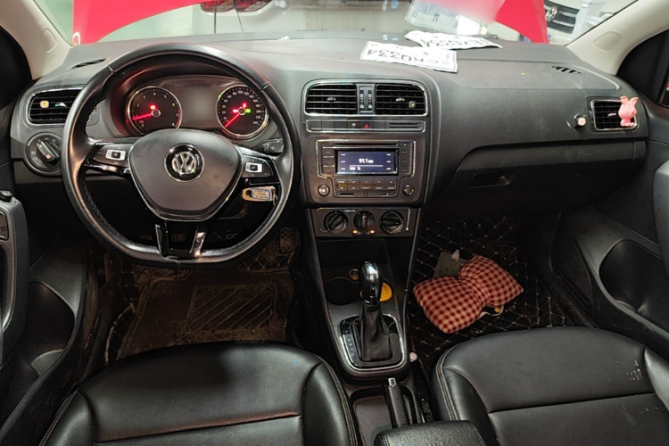 Volkswagen Polo 2017 #10 Volkswagen Polo 2017 car image #10