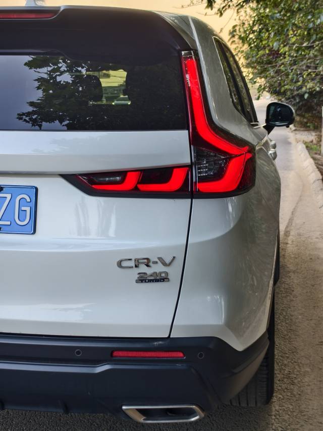 Honda CR-V 2024 car image #9