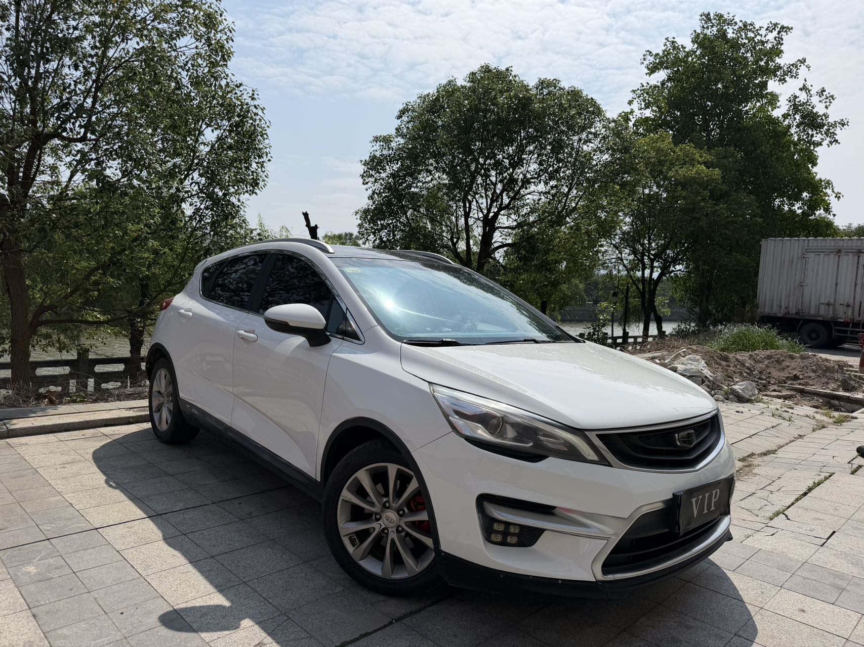 GEELY Emgrand GS 2016 صورة سيارة #3
