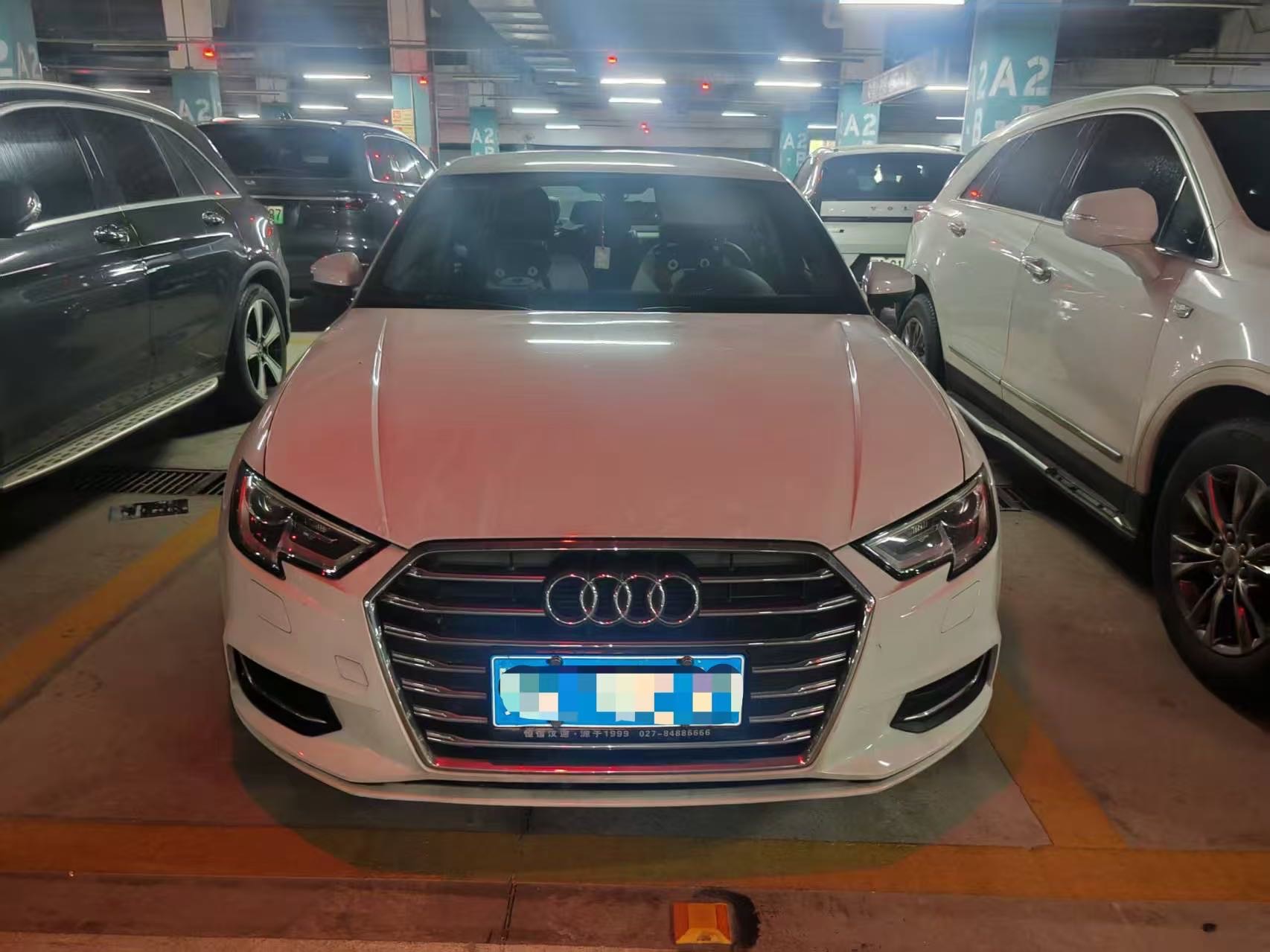 Audi A3 2018 car image #4