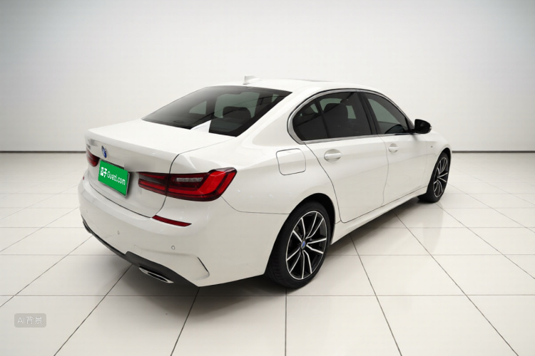 BMW 3 Series 2022 car image #7