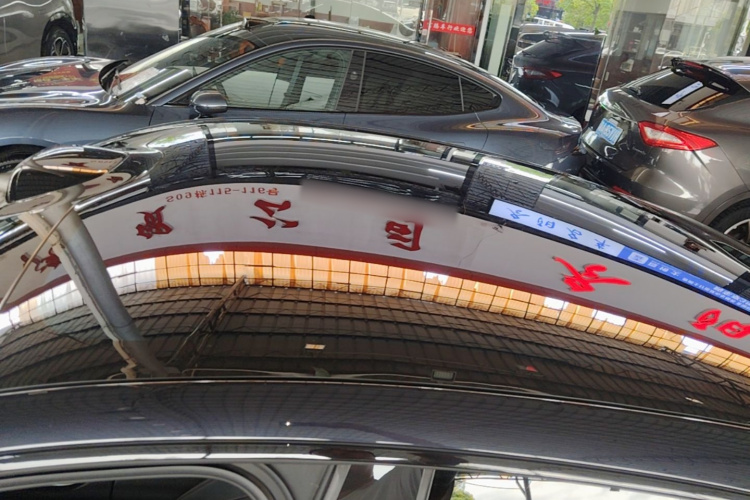 MI SU7 2025 immagine di auto #25